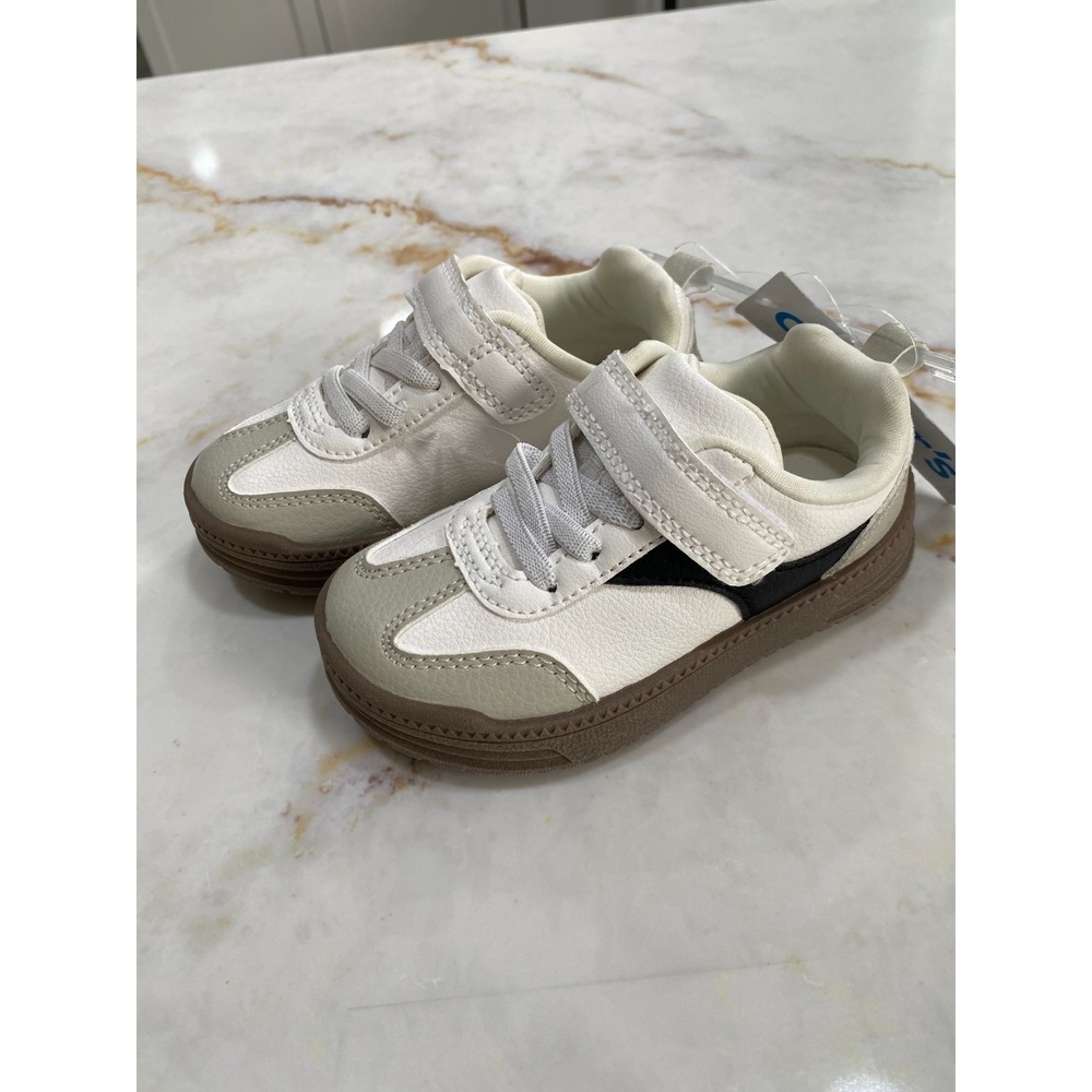 Carter's Toddler Boy sneakers. Brown, tan, Black. Size 7. - Picture 2 of 9